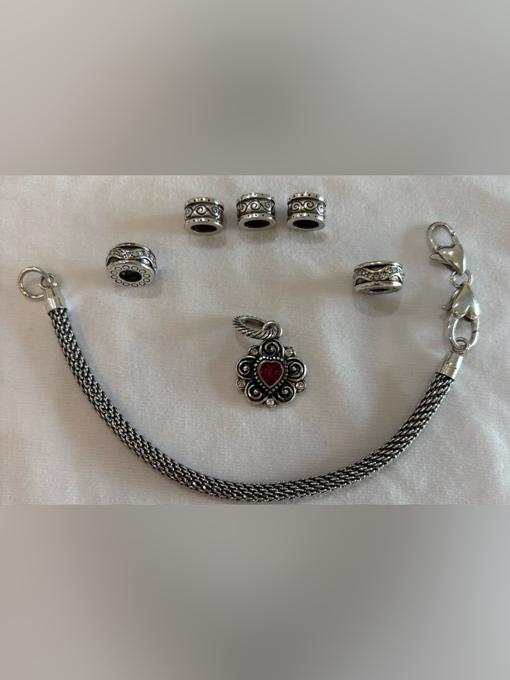 BRIGHTON 7.25" SILVER BRACELET W/ CHARM & 5 SPACER BEADS PRE-OWN LOT - Picture 2 of 3